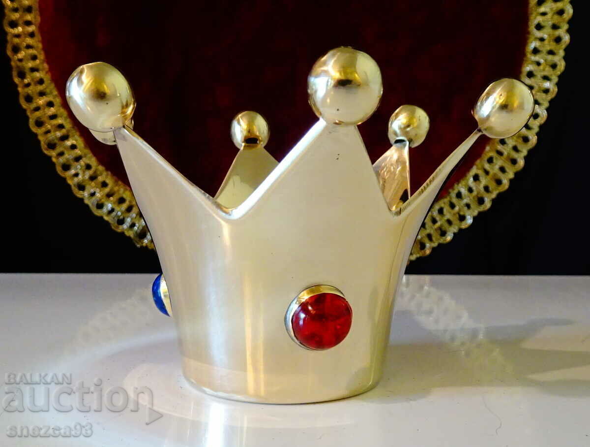 Bronze jewelry box, candlestick, crown with stones with price € 19.99 | 39.10 BGN