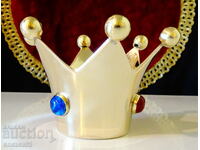 Cutie de bijuterii din bronz, sfeșnic, coroană cu pietre