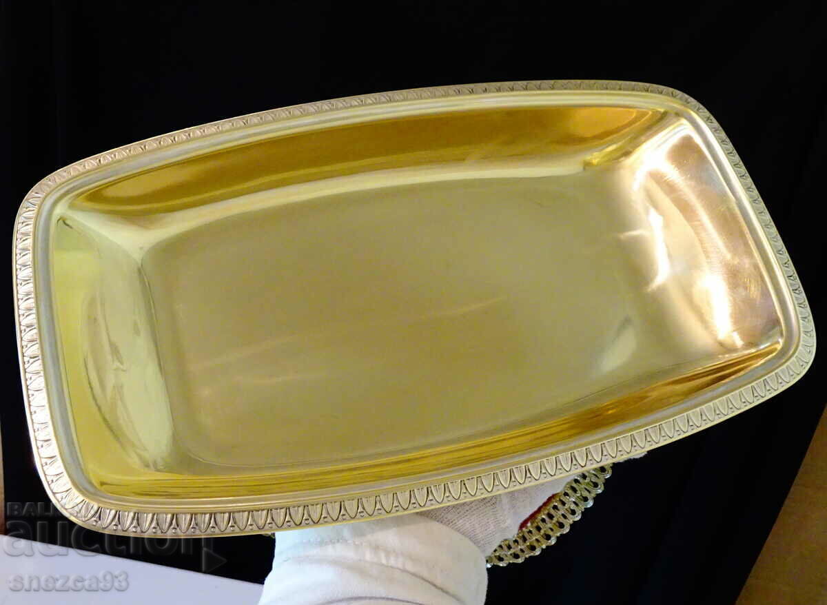 Wolff brass serving dish. - 5 Wolff brass serving dish. - 5