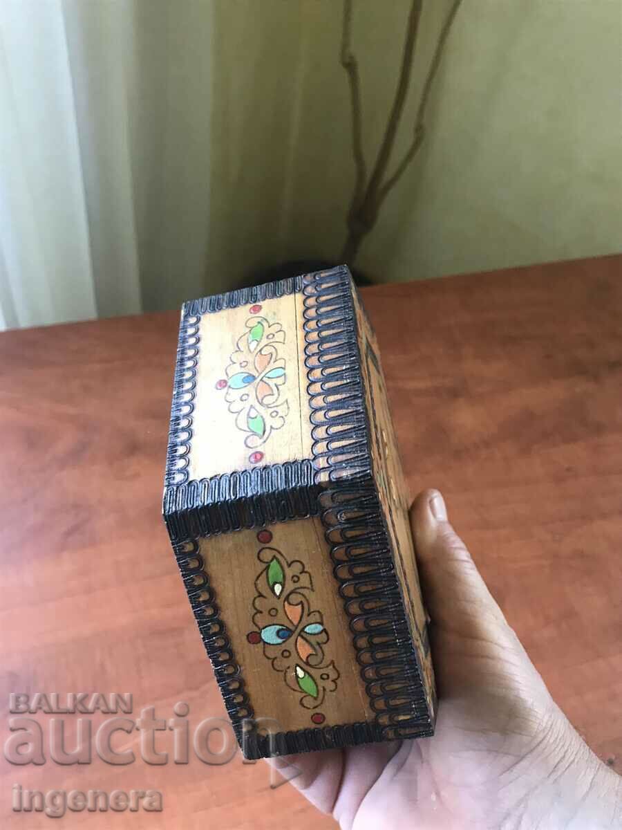 Delivery of BOX WOOD PYROGRAPH DRAWING ANTIQUE FROM SOCA MOSTRA Delivery of BOX WOOD PYROGRAPH DRAWING ANTIQUE FROM SOCA MOSTRA