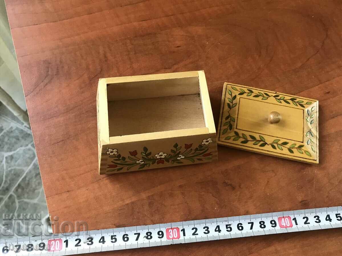 Auction BOX WOOD PYROGRAPH DRAWING ANTIQUE FROM SOCA MOSTRA Auction BOX WOOD PYROGRAPH DRAWING ANTIQUE FROM SOCA MOSTRA