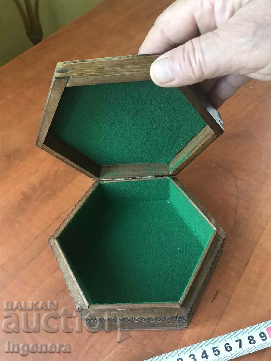 Auction BOX WOOD PYROGRAPH DRAWING ANTIQUE FROM SOCA MOSTRA Auction BOX WOOD PYROGRAPH DRAWING ANTIQUE FROM SOCA MOSTRA