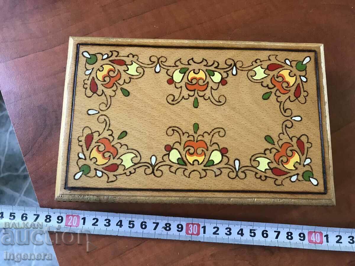 BOX WOOD PYROGRAPH DRAWING ANTIQUE FROM SOCA MOSTRA with price 39.00 BGN | € 19.94 BOX WOOD PYROGRAPH DRAWING ANTIQUE FROM SOCA MOSTRA with price 39.00 BGN | € 19.94
