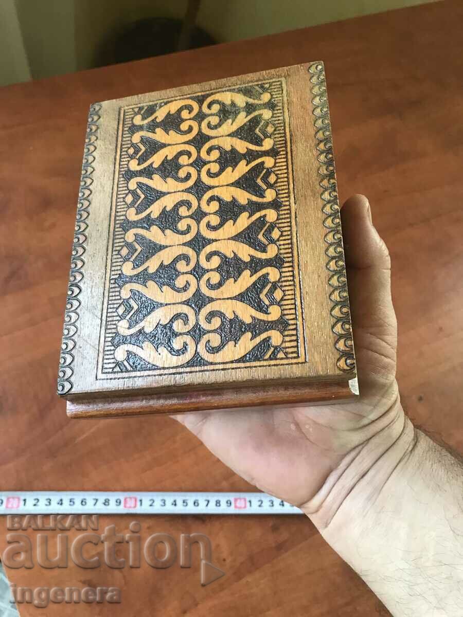 Delivery of BOX WOOD PYROGRAPH DRAWING ANTIQUE FROM SOCA MOSTRA