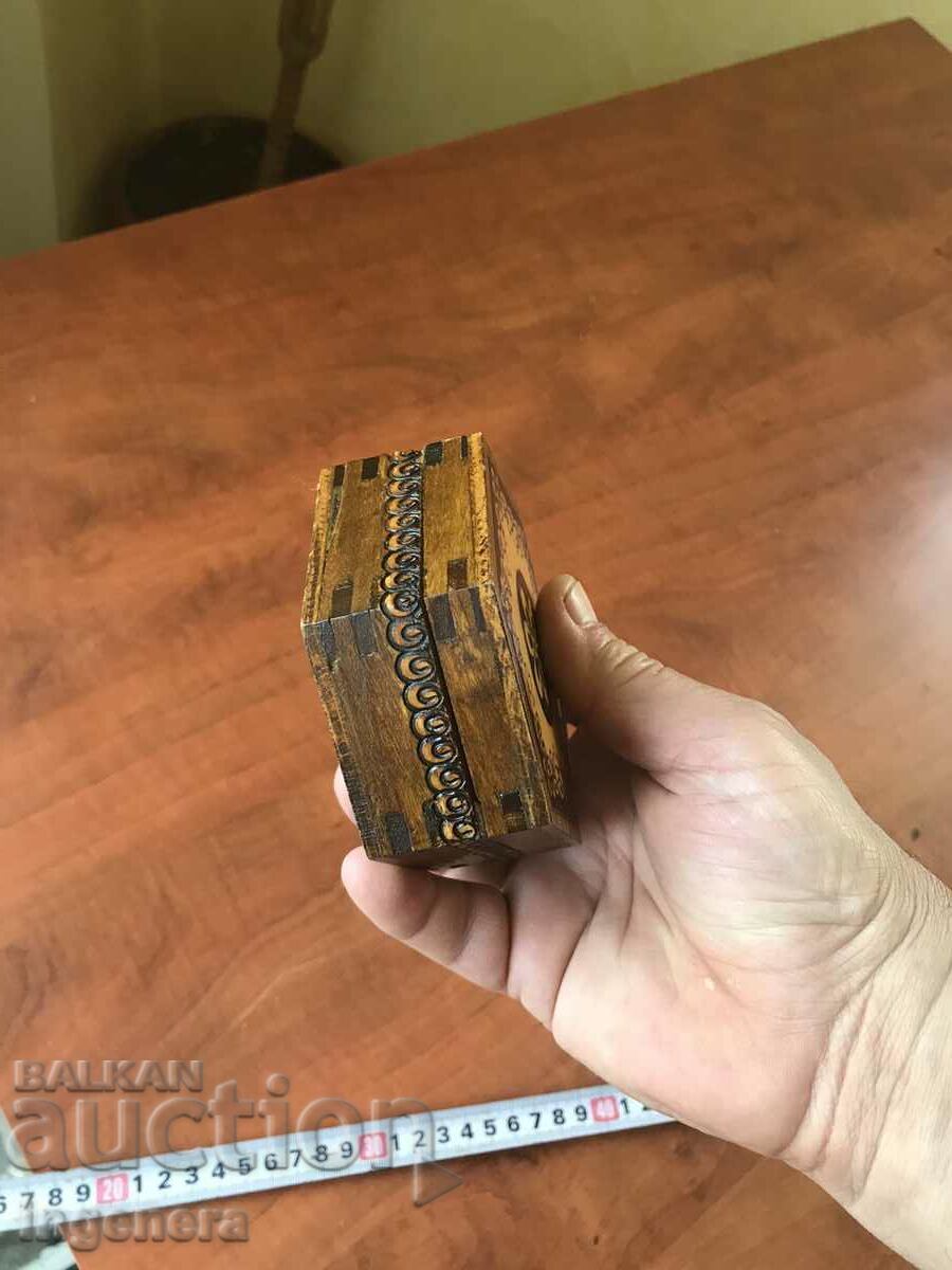 BOX WOOD PYROGRAPH DRAWING ANTIQUE FROM SOCA MOSTRA - 5