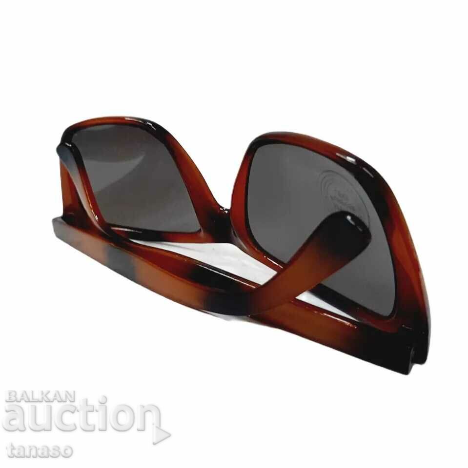 Livrarea Ochelari de soare polarizați UV400 pentru bărbați Livrarea Ochelari de soare polarizați UV400 pentru bărbați