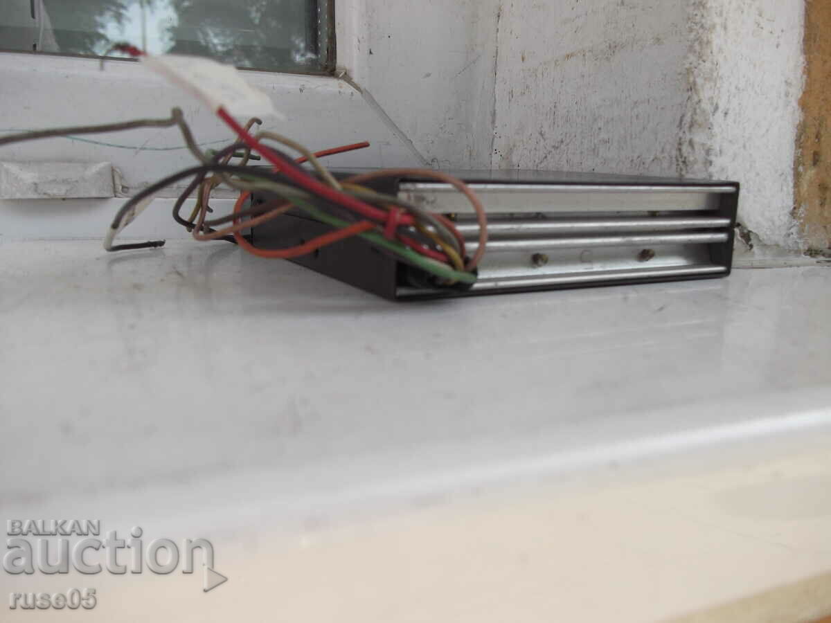 Equalizer "ROADMASTER - EA400N" automotive working - 6