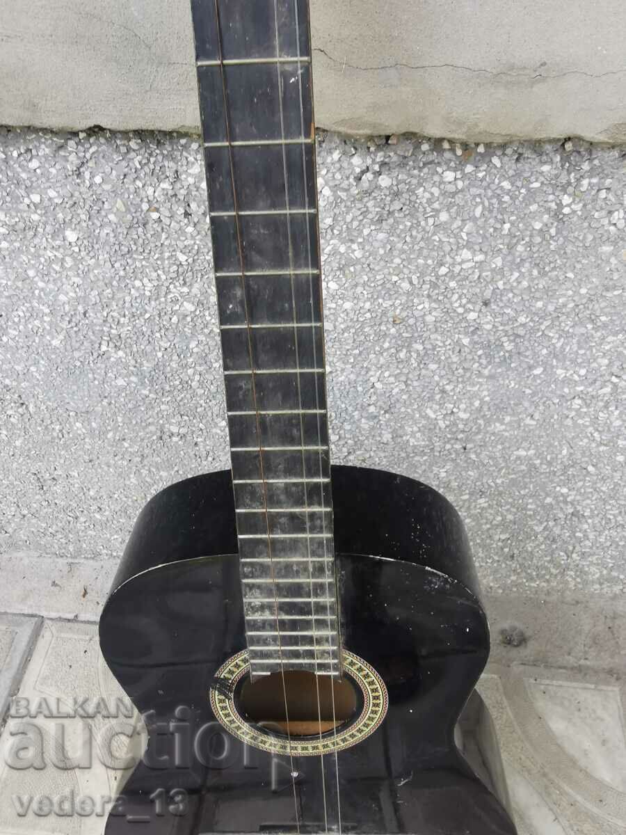 GUITAR - 5 GUITAR - 5