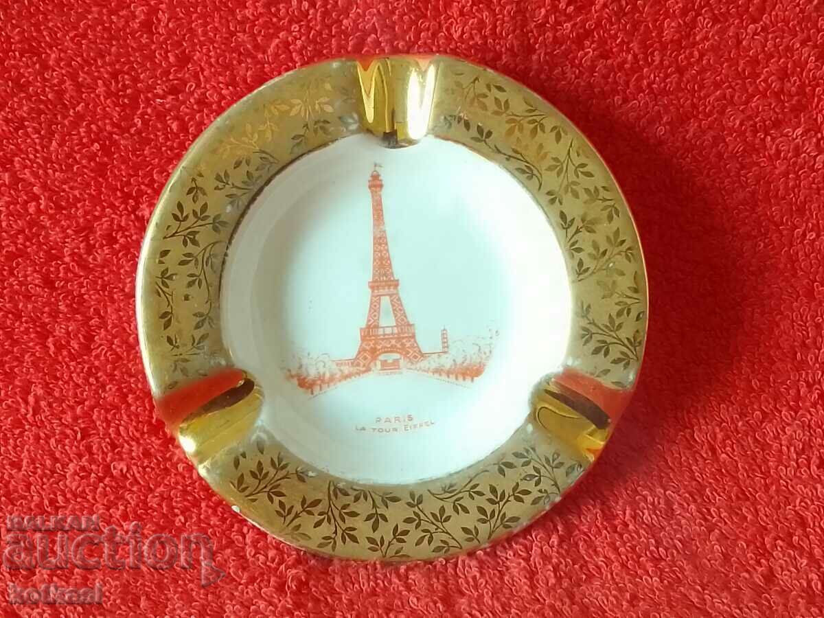 Auction Porcelain ashtray gilt Eiffel Tower LIMOGES Franse Auction Porcelain ashtray gilt Eiffel Tower LIMOGES Franse