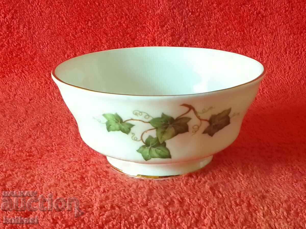 Delivery of Old porcelain bowl gilt ENGLAND Colclough Delivery of Old porcelain bowl gilt ENGLAND Colclough