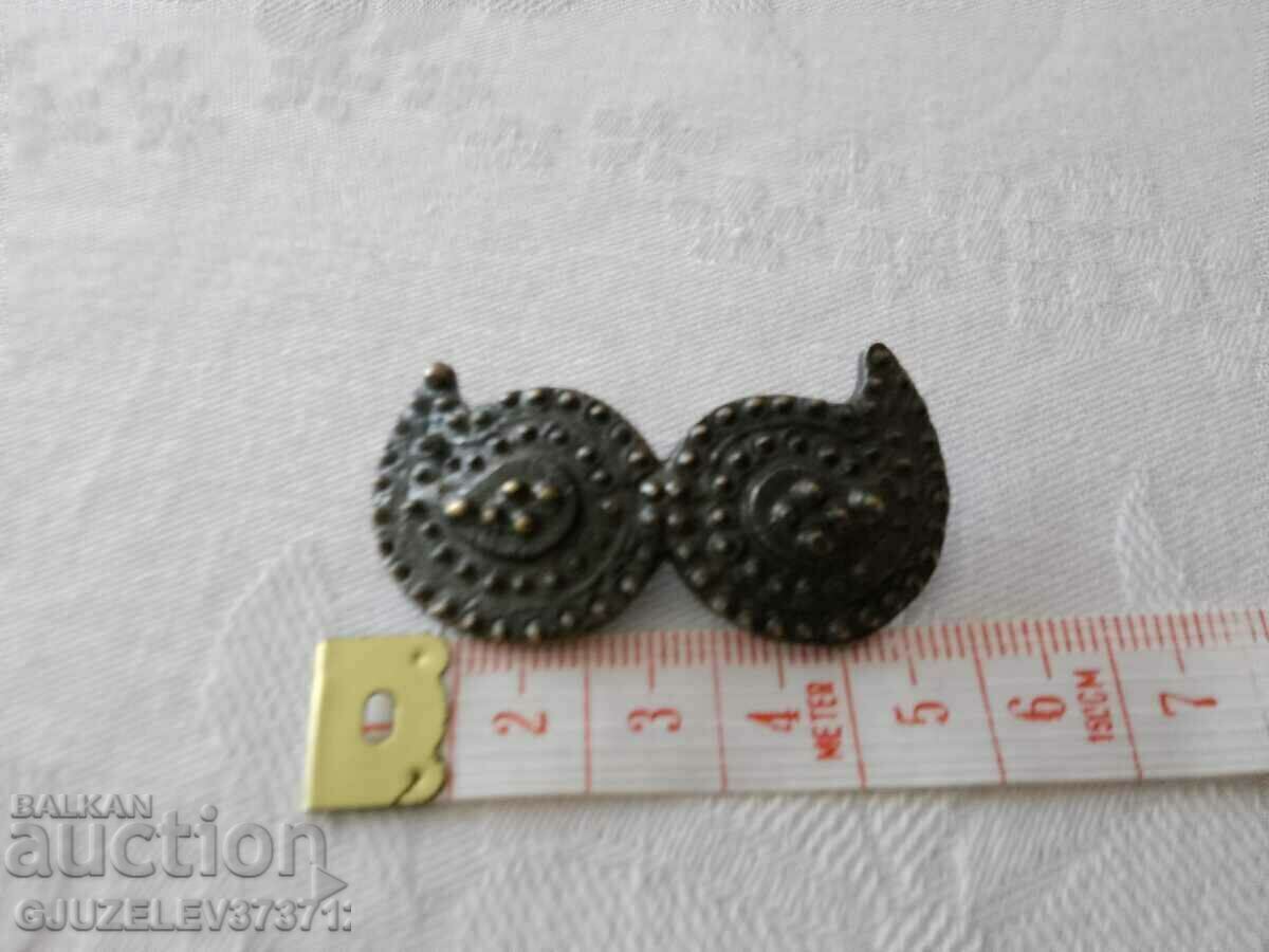 Old brooch, bronze jewelry - 6
