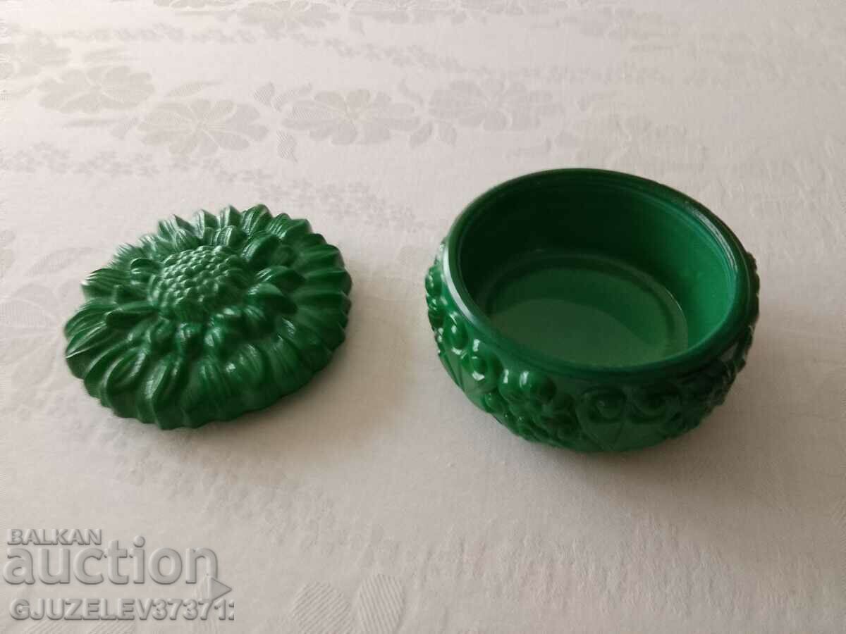 Vintage συλλεκτική μποέμ τσέχικη τέχνη από γυαλί μαλαχίτη με τιμή 99.00 BGN | € 50.62 Vintage συλλεκτική μποέμ τσέχικη τέχνη από γυαλί μαλαχίτη με τιμή 99.00 BGN | € 50.62