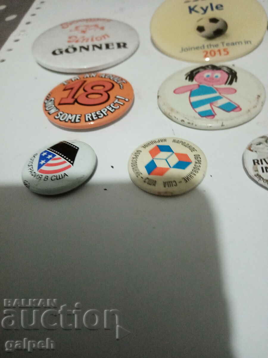BADGES - 10 pcs. - BGN 6 with price 6.00 BGN | € 3.07