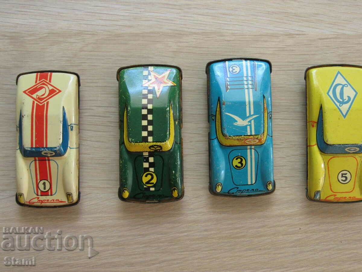 Collectible metal cart - 6 Collectible metal cart - 6