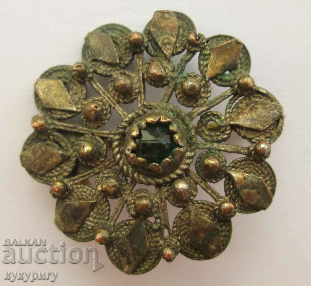 Old Renaissance filigree women's brooch 19th century with price 35.00 BGN | € 17.90 Old Renaissance filigree women's brooch 19th century with price 35.00 BGN | € 17.90