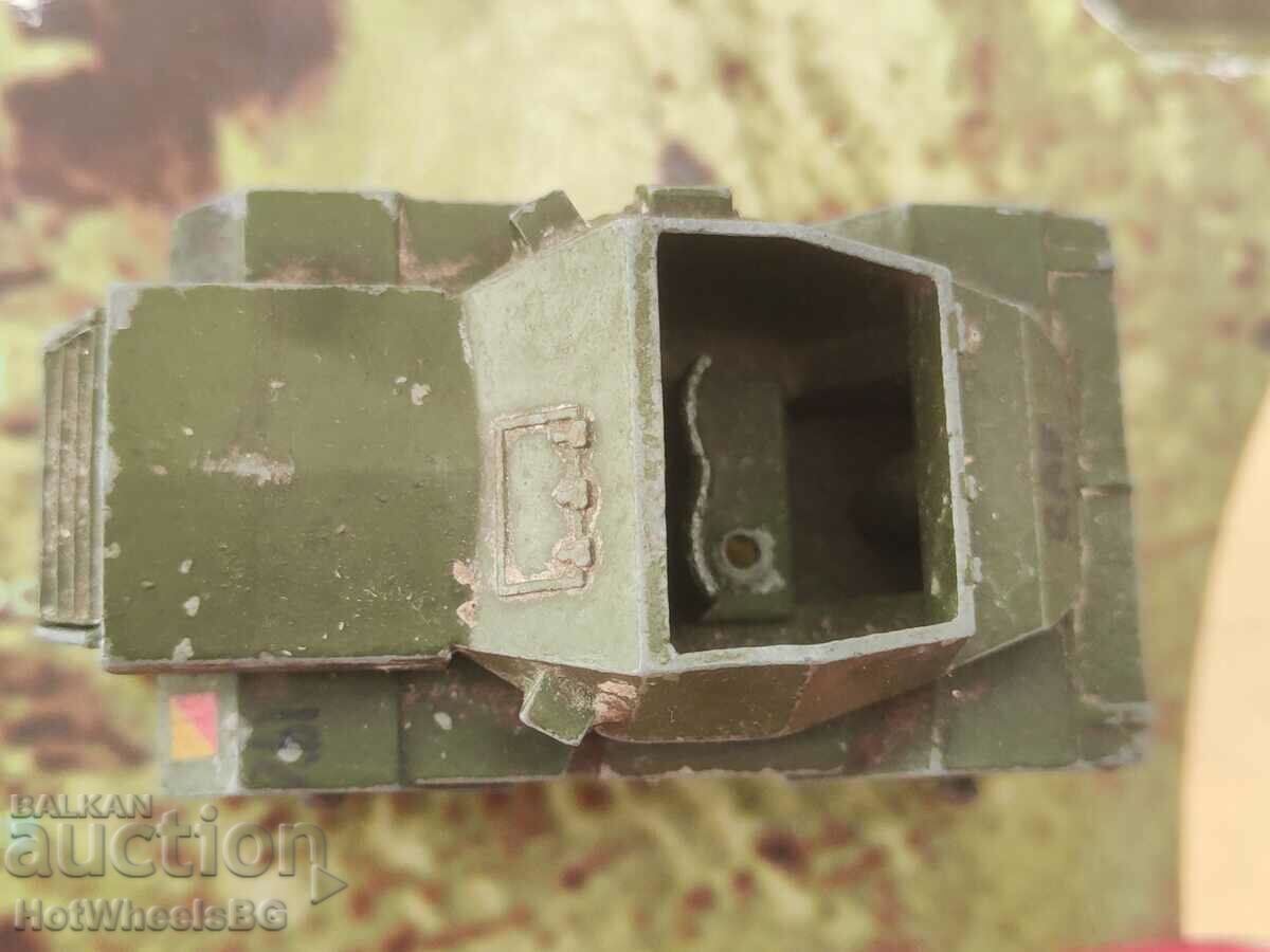 -DINKY TOYS Meccano Ltd-No 673 - 5 -DINKY TOYS Meccano Ltd-No 673 - 5