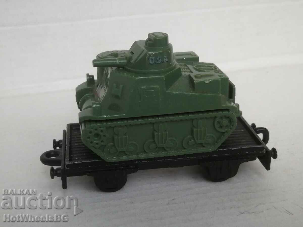 -MATCHBOX+US tank(plastic) Military