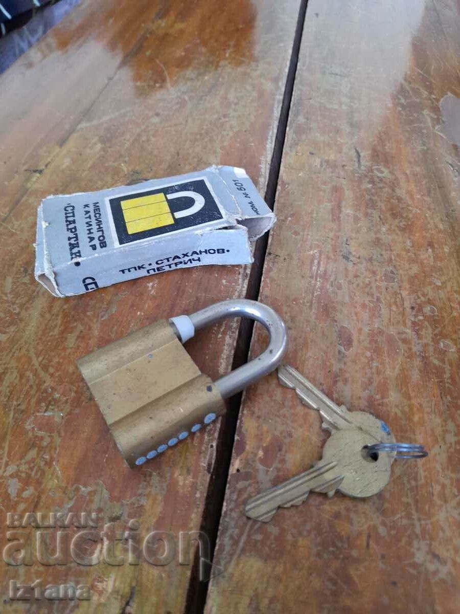 Доставка на Стар катинар Спартак Доставка на Стар катинар Спартак