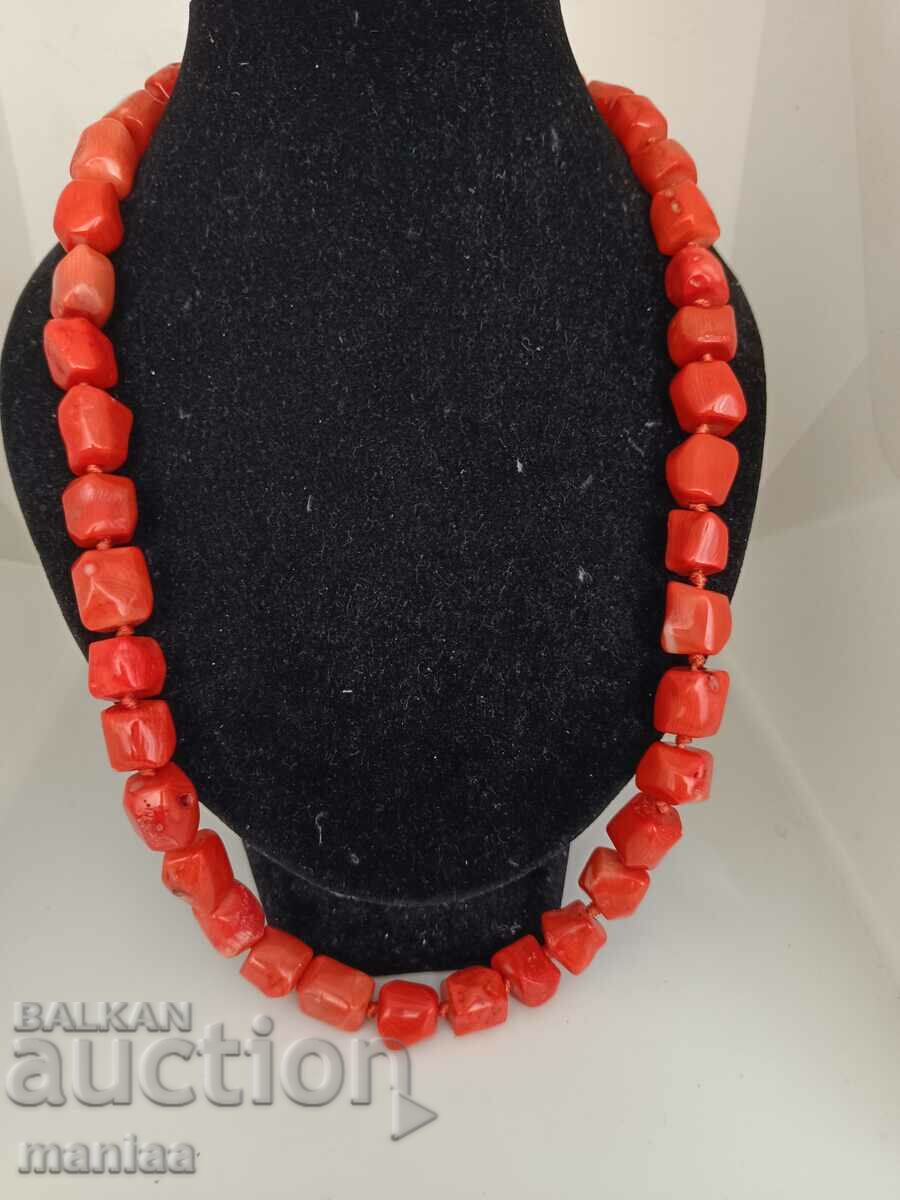 Beautiful natural orange reddish coral necklace