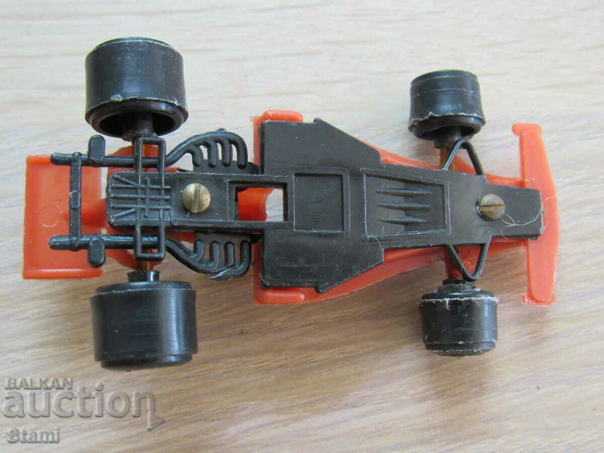 Delivery of Collector's stroller, sports model, 1987 Delivery of Collector's stroller, sports model, 1987