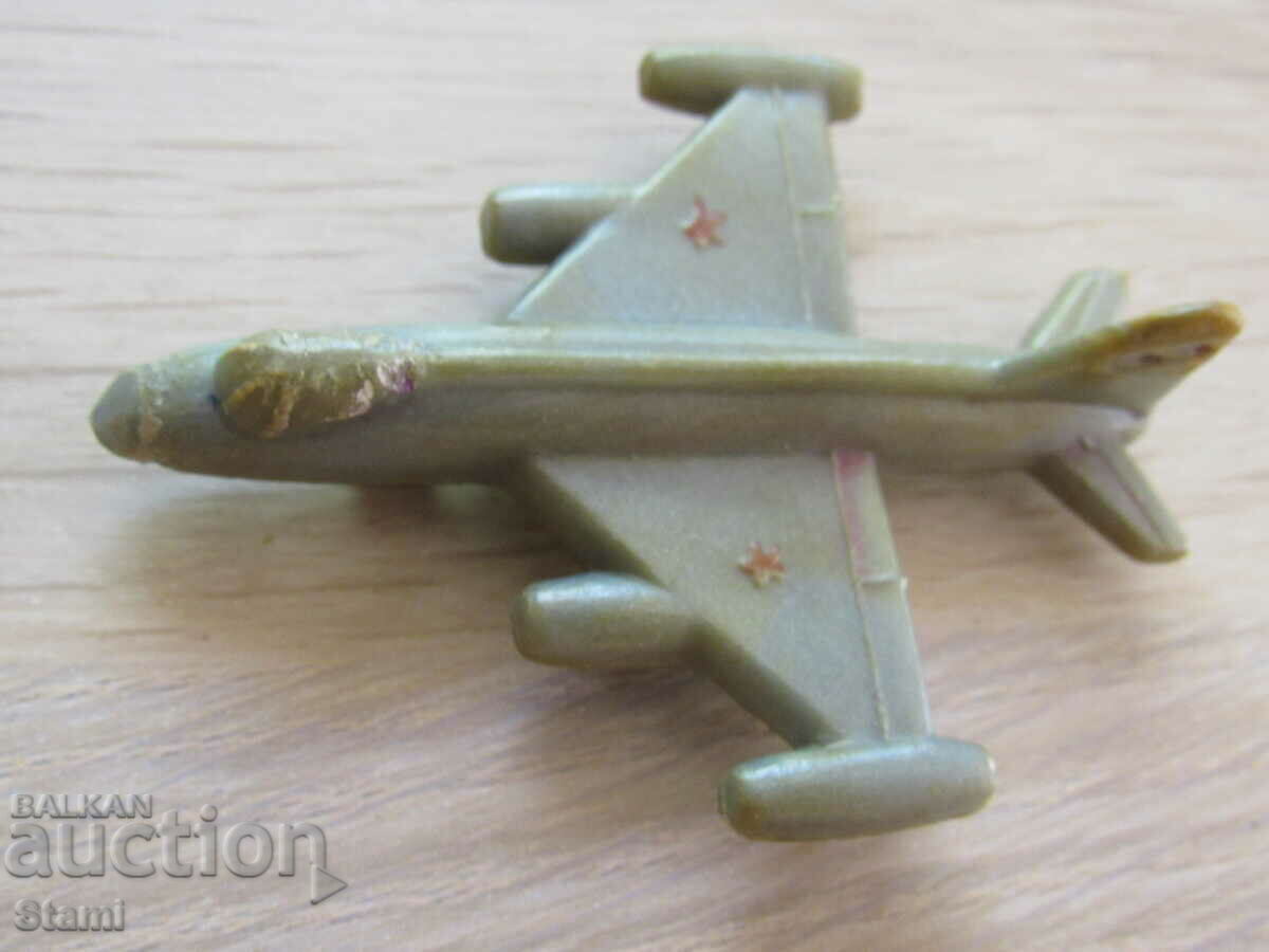 Collector plane, 1987 with price 14.00 BGN | € 7.16 Collector plane, 1987 with price 14.00 BGN | € 7.16