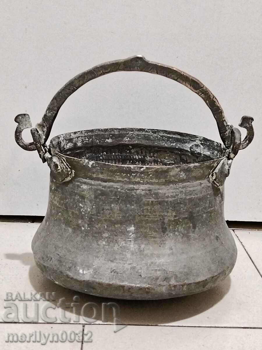 Old copper cauldron, copper, cauldron copper vessel menche