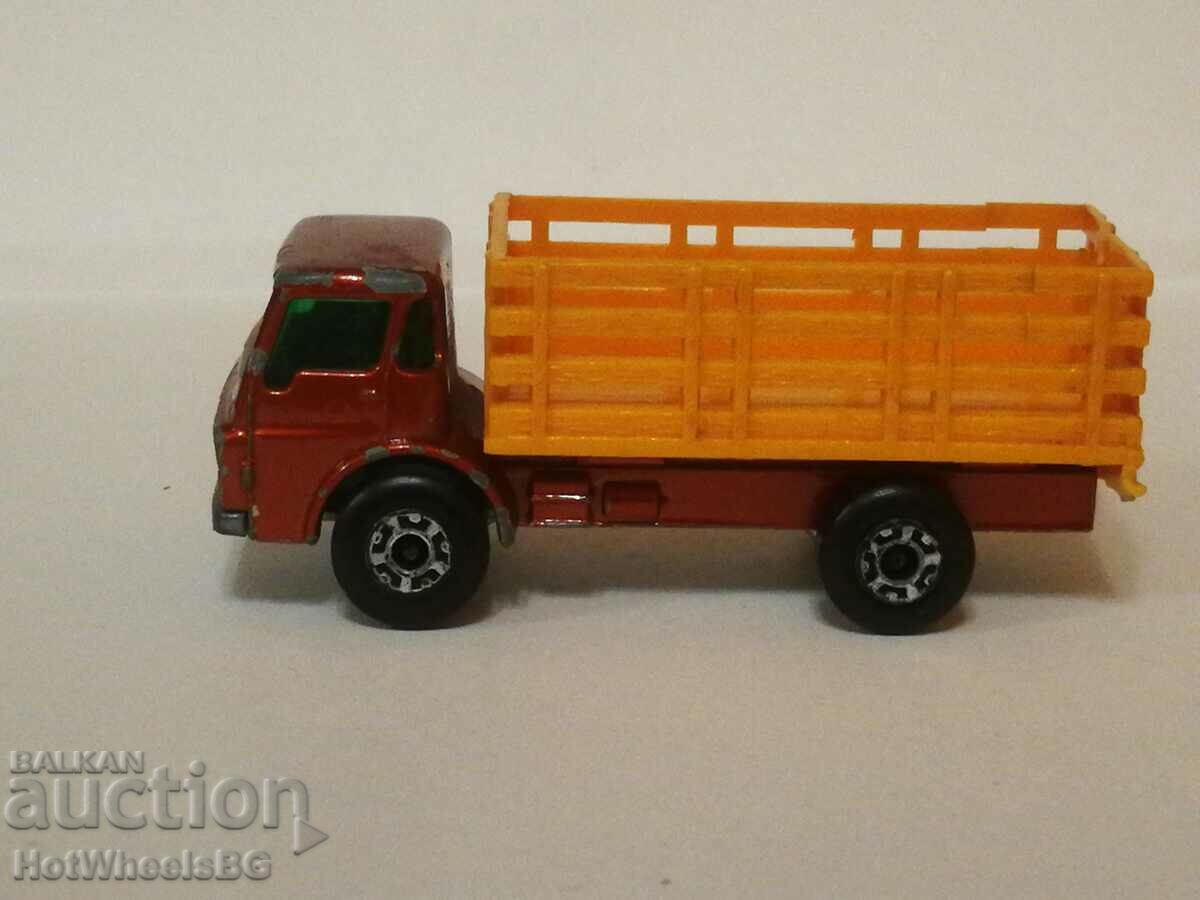 Matchbox  No 71C Cattle Truck 1976