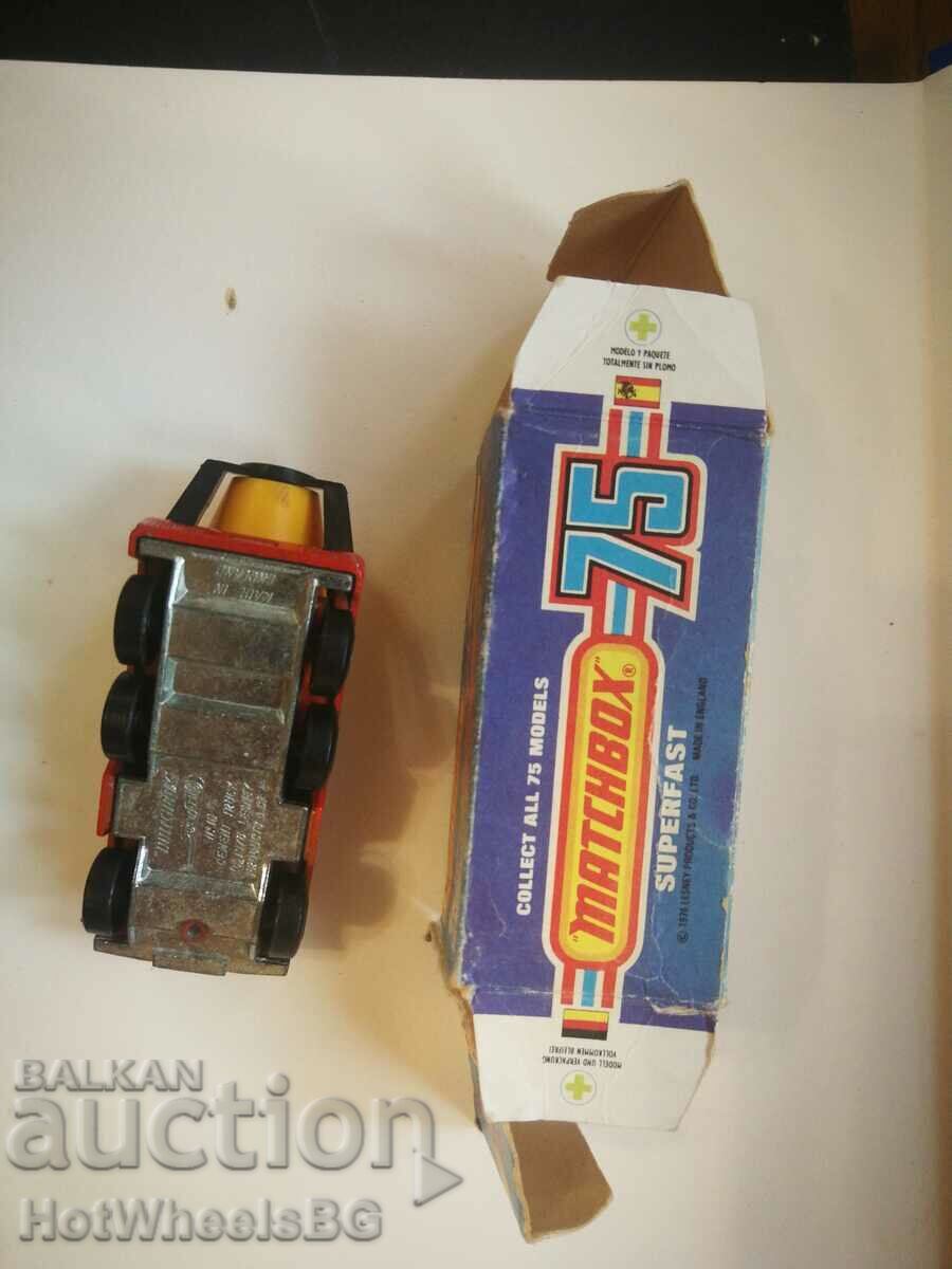 MATCHBOX -No 19C Cement Truck 1976 - 6 MATCHBOX -No 19C Cement Truck 1976 - 6