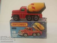 MATCHBOX -No 19C Cement Truck 1976