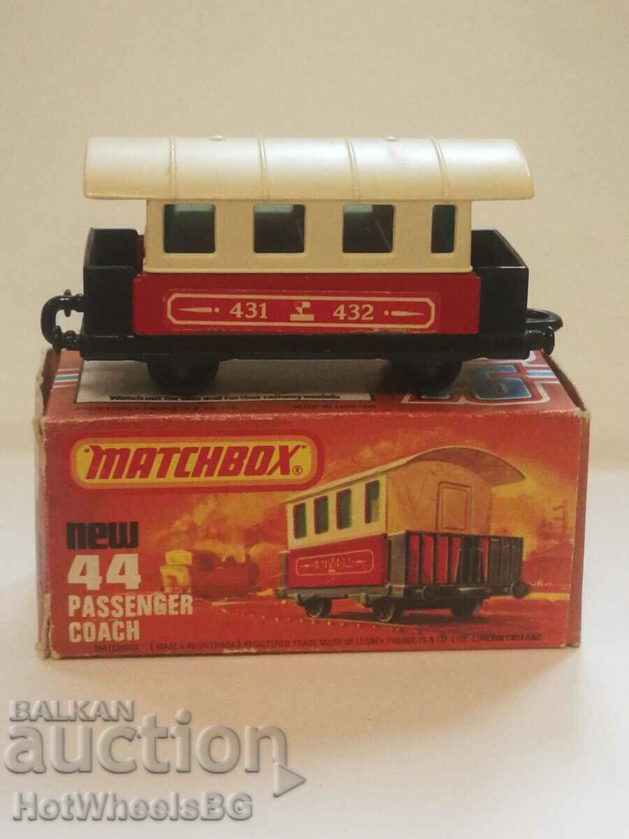 MATCHBOX -No 44C Passenger Coach 1978 with price 25.00 BGN | € 12.78 MATCHBOX -No 44C Passenger Coach 1978 with price 25.00 BGN | € 12.78