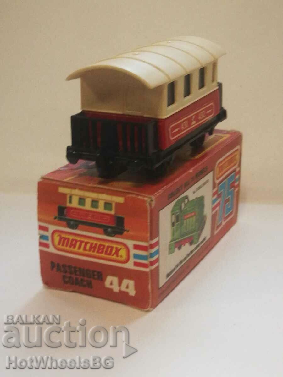 Auction MATCHBOX -No 44C Passenger Coach 1978 Auction MATCHBOX -No 44C Passenger Coach 1978