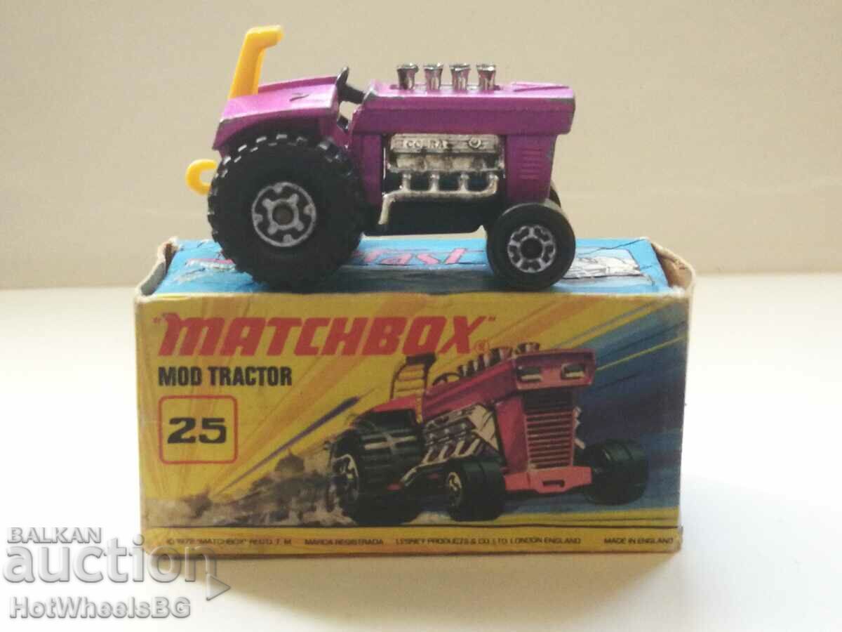 MATCHBOX -No 25B Mod Tractor 1972