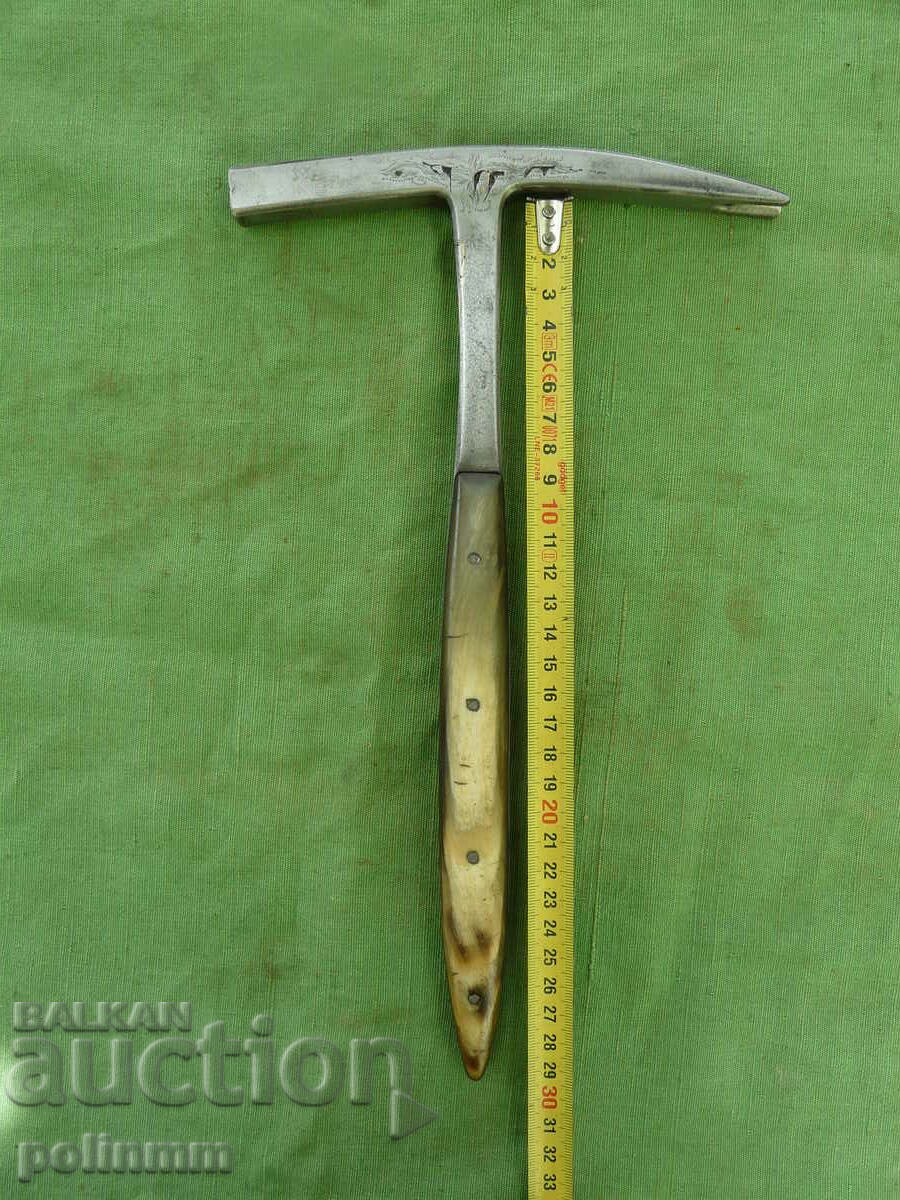 Old German Craftsman Hammer - 291
