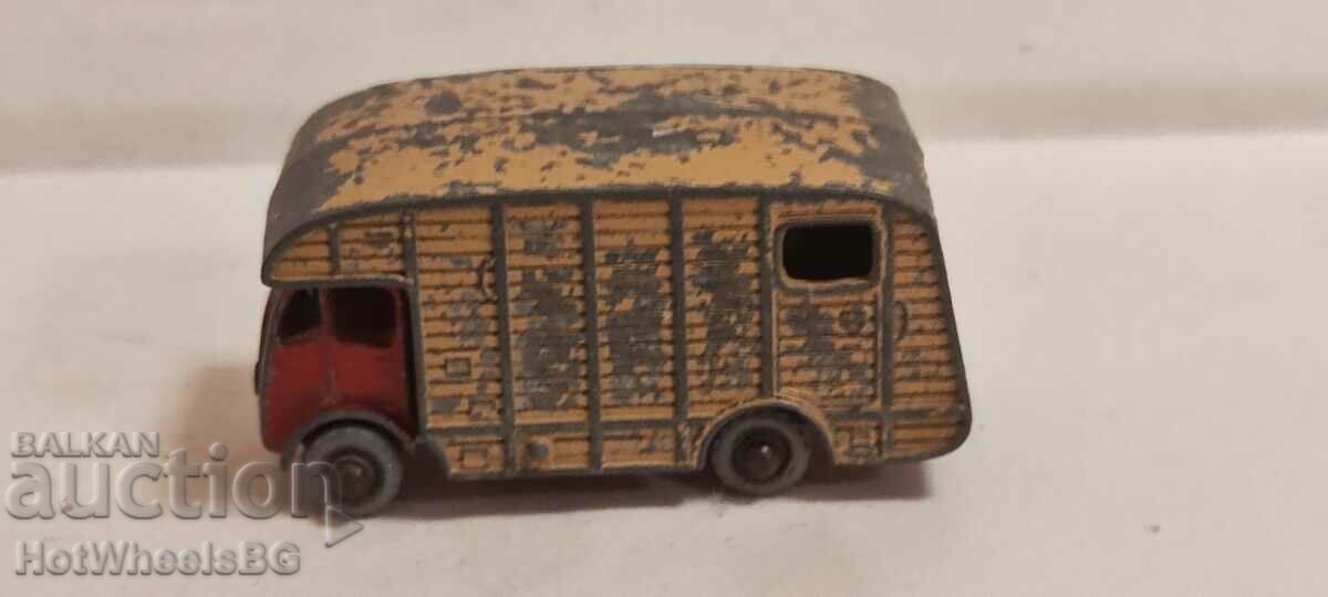 Matchbox  No 35A Horse Box 1957