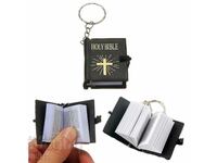 Keychain small Bible with text to read Christ