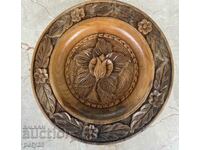 Wood carving - magnificent plate 29 CM