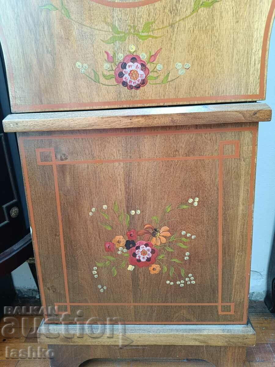 Delivery of French parquet clock