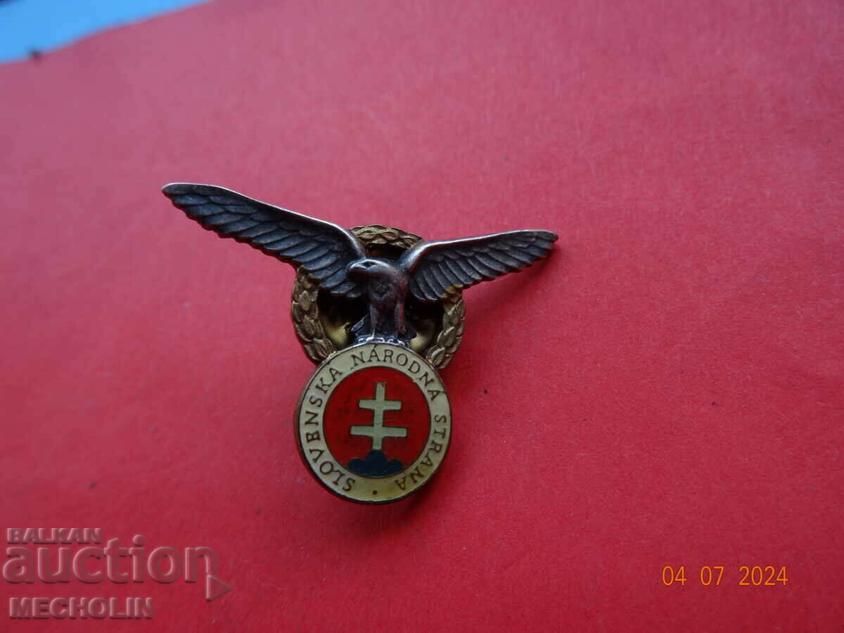 COLLECTIBLE SLOVAK BADGE with price 30.00 BGN | € 15.34 COLLECTIBLE SLOVAK BADGE with price 30.00 BGN | € 15.34