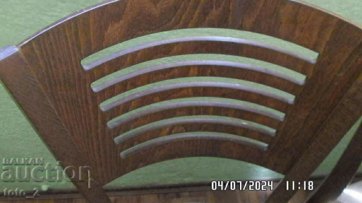 2 MASSIVE KITCHEN CHAIRS-DISCOUNT!!! - 6 2 MASSIVE KITCHEN CHAIRS-DISCOUNT!!! - 6