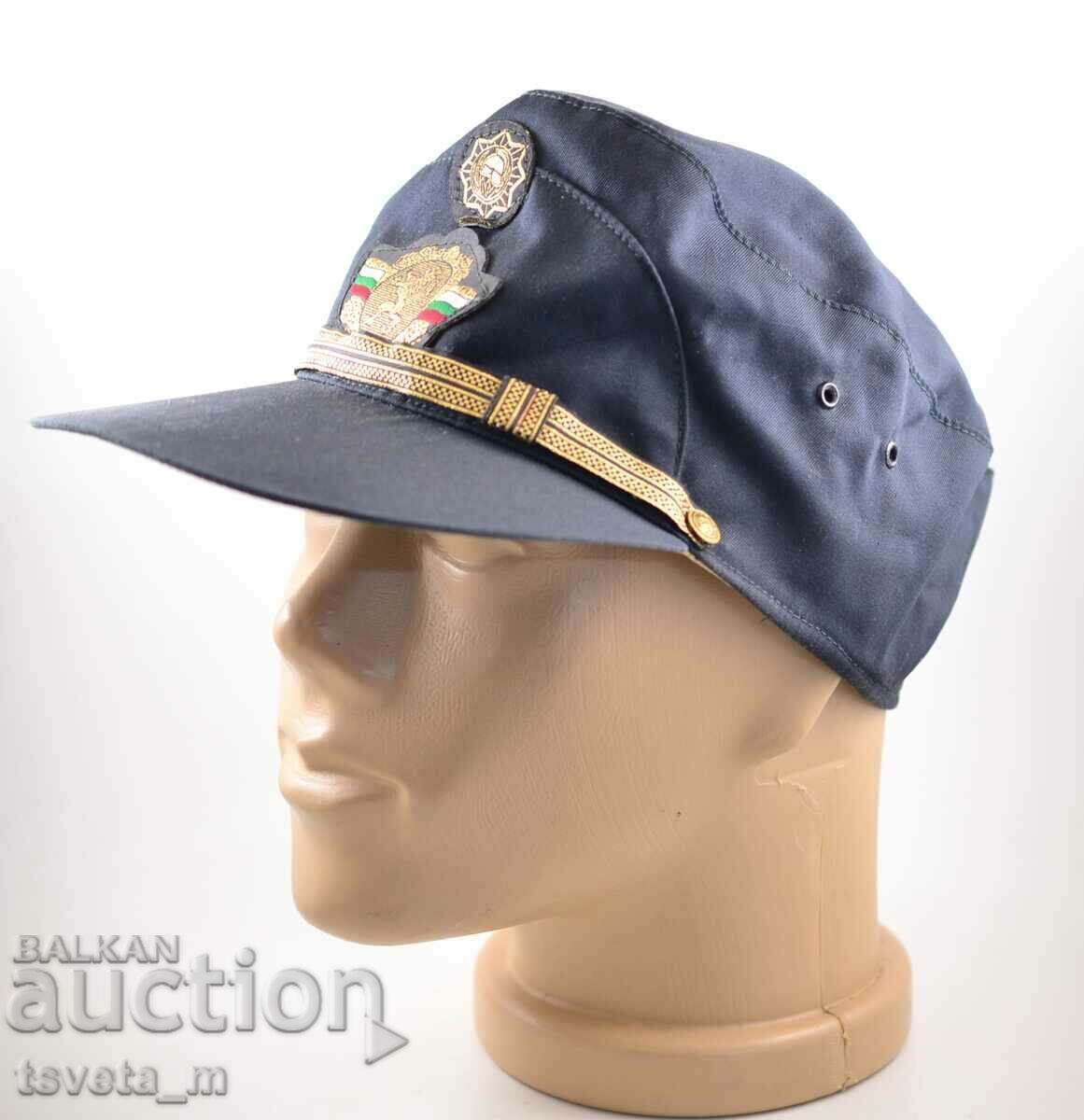 Auction  Hats Fire safety and protection of the population