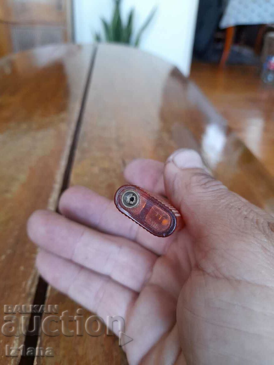 An old lighter - 5