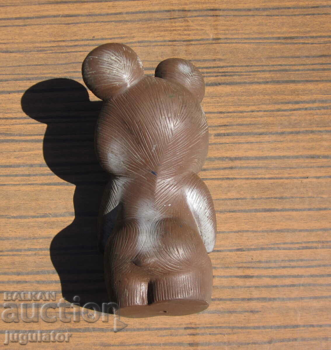 Auction  from the old Russian Olympic athlete the bear Misha