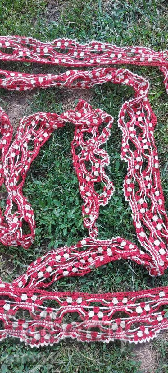 Auction  LACE - OVER 4 METERS