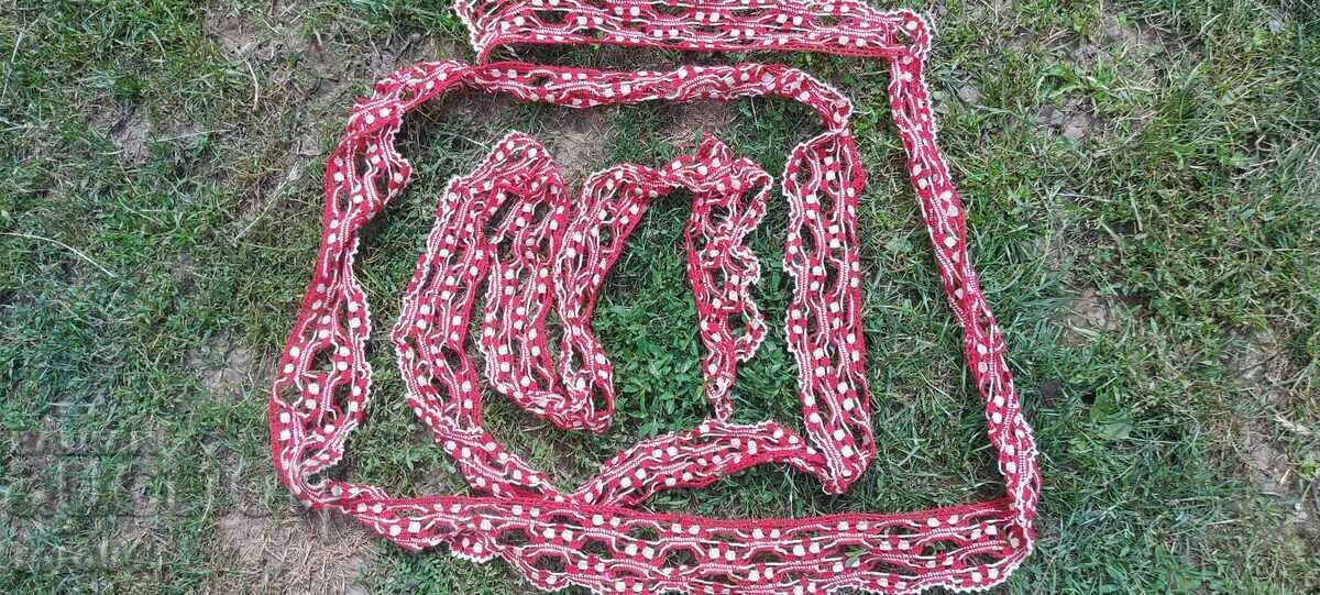 LACE - OVER 4 METERS