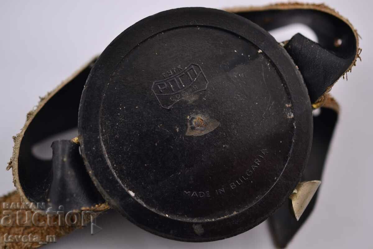 Military compass with bakelite case with price € 8.00 | 15.65 BGN