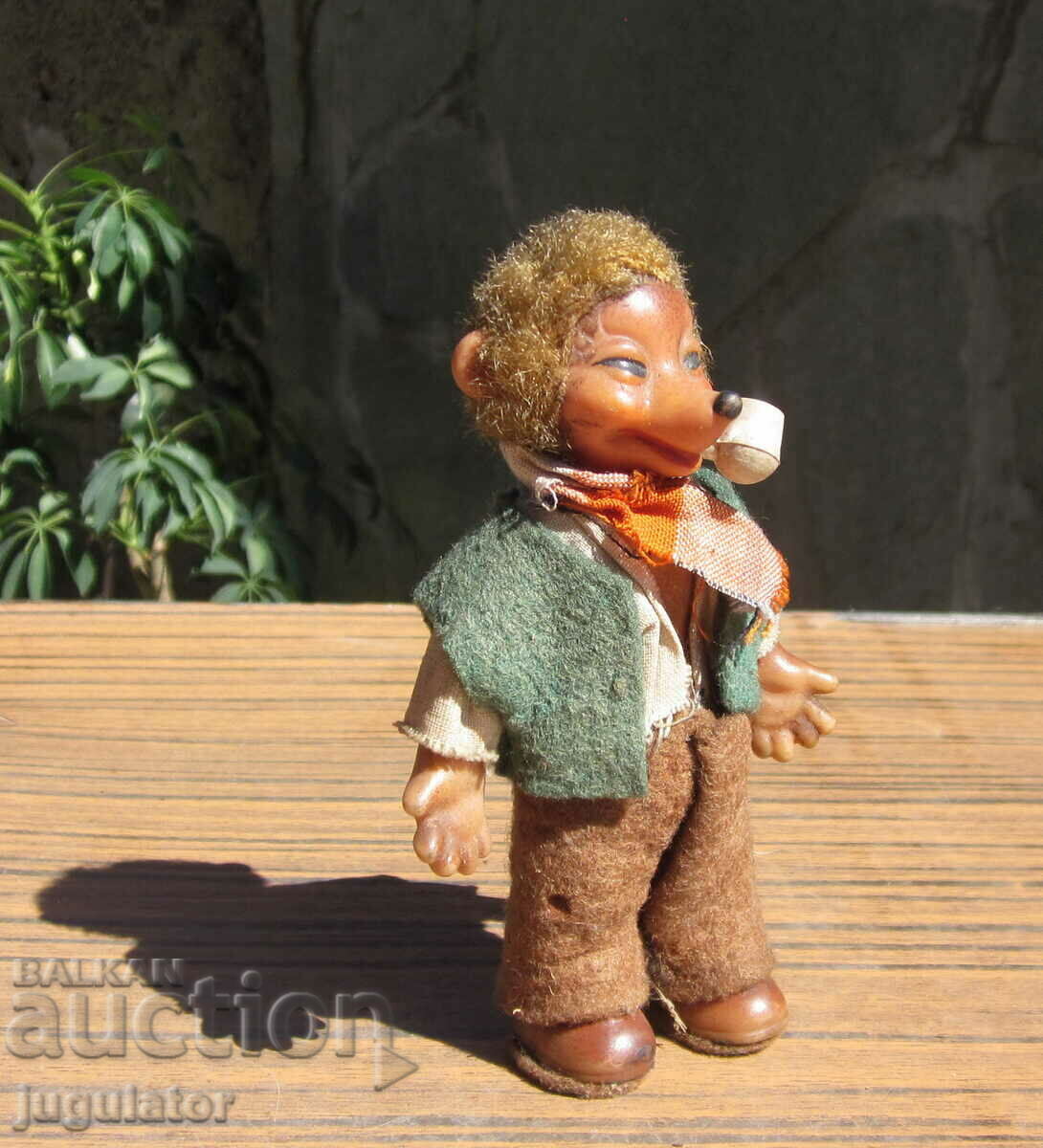Auction  old Bulgarian rubber toy hedgehog doll from socialism
