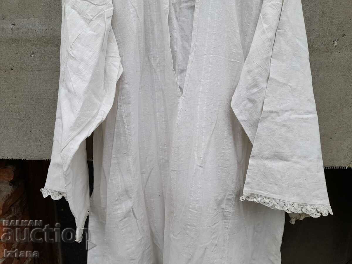 Auction Vintage Women's Fringe Dress Shirt Auction Vintage Women's Fringe Dress Shirt