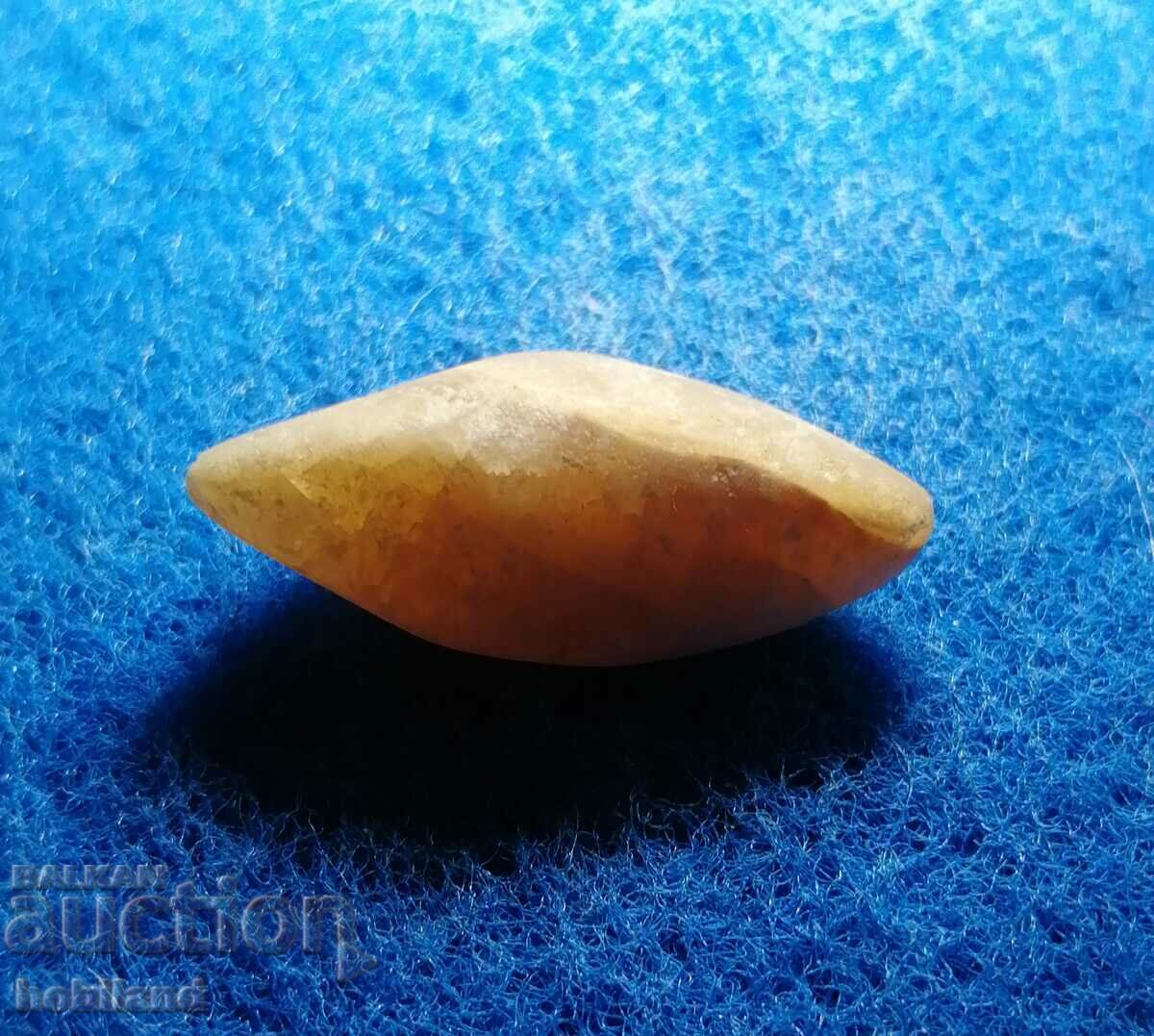 Calcit cu preț 5.00 BGN | € 2.56 Calcit cu preț 5.00 BGN | € 2.56