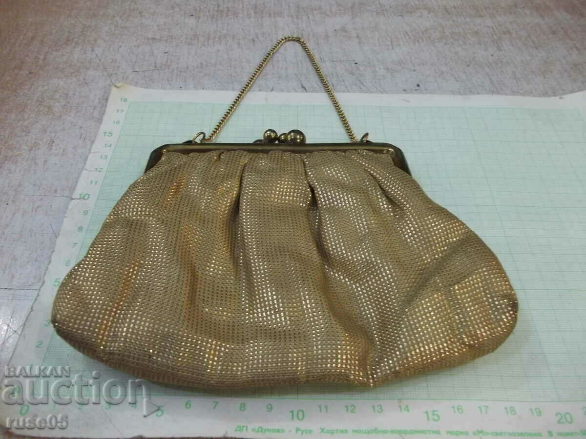 Livrarea Geanta bătrână - 1 Livrarea Geanta bătrână - 1