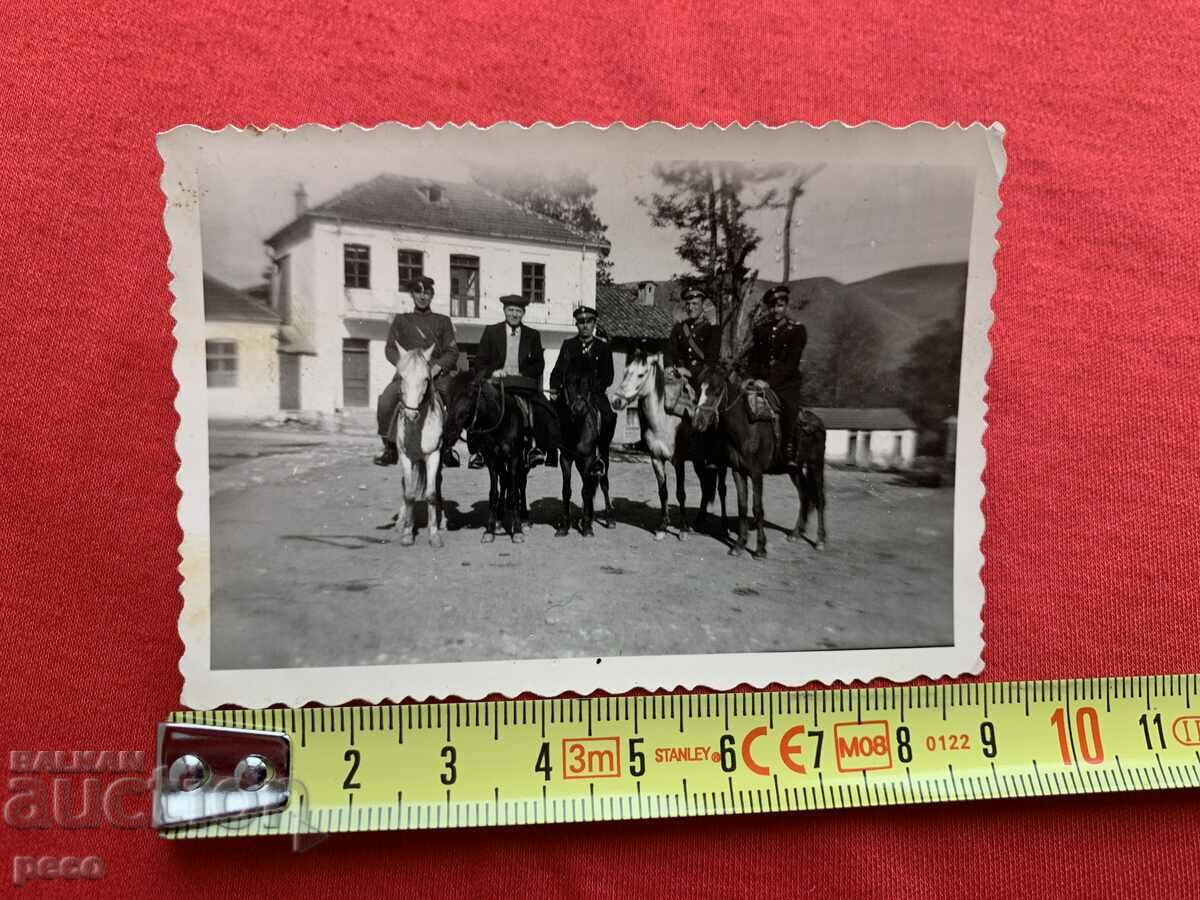 Auction On the way to an Albanian wedding Shtrbce Macedonia Auction On the way to an Albanian wedding Shtrbce Macedonia